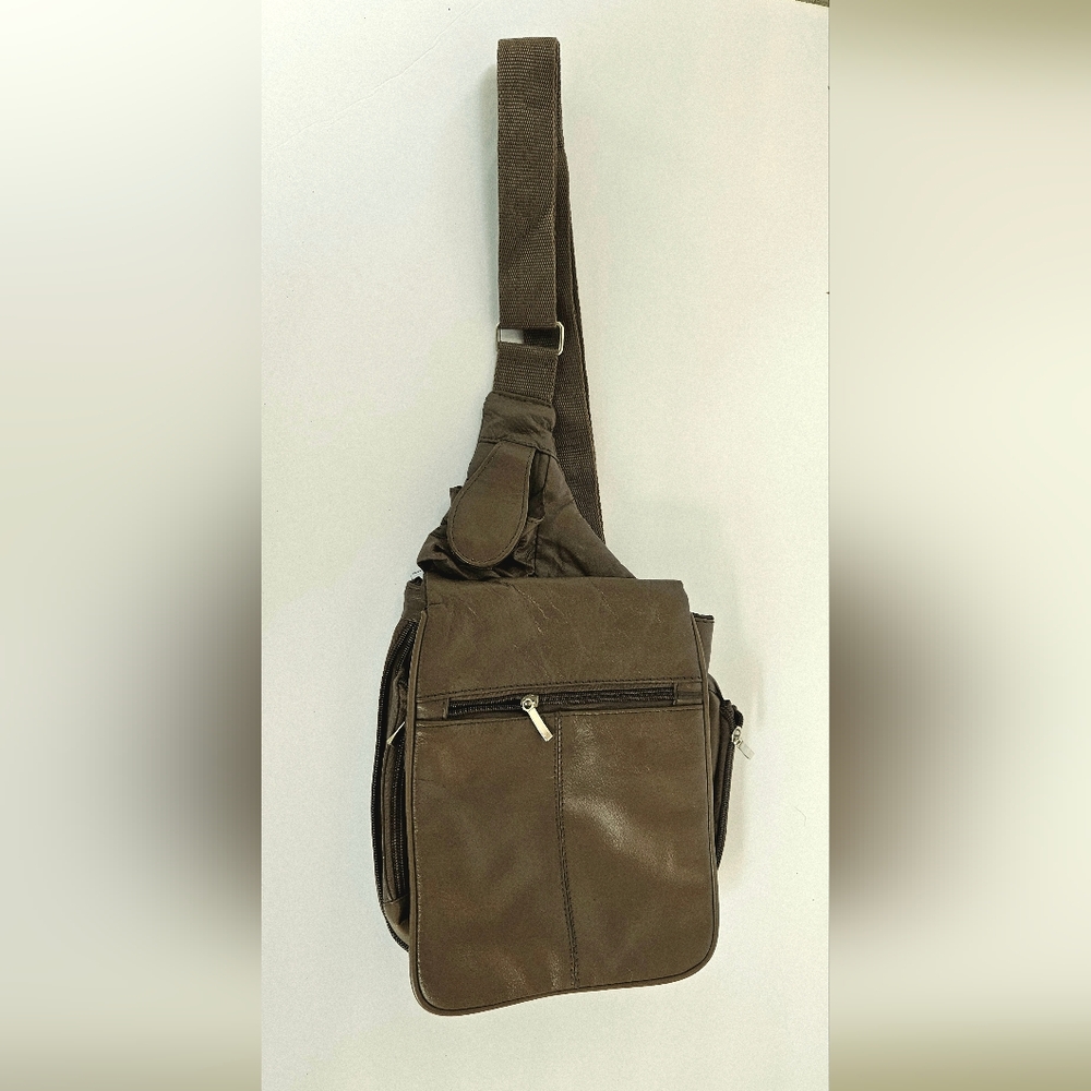 Brown Leather Buxton Crossbody Bag